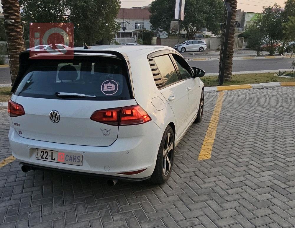 فولكسفاغن جولف